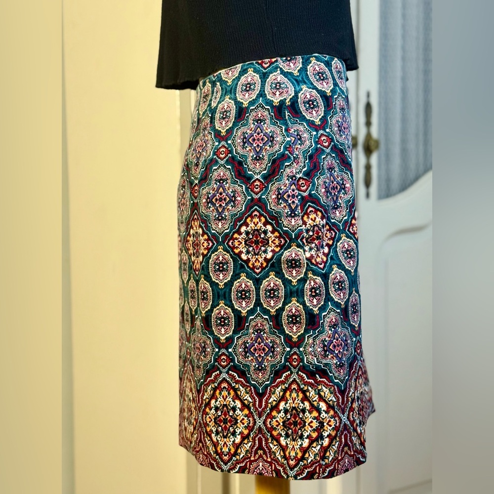 Loft Boho Kaleidoscope Psychedelic Print on Cotton Corduroy A-Line Mini Skirt - Picture 2 of 7